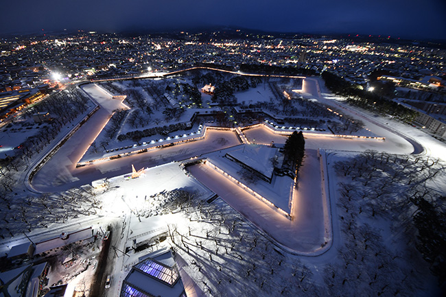 五稜星（ほしのゆめ）イルミネーション・雪景色